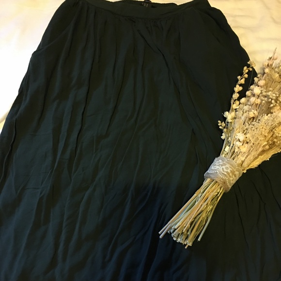 Calf Length Skirt - Picture 2 of 3